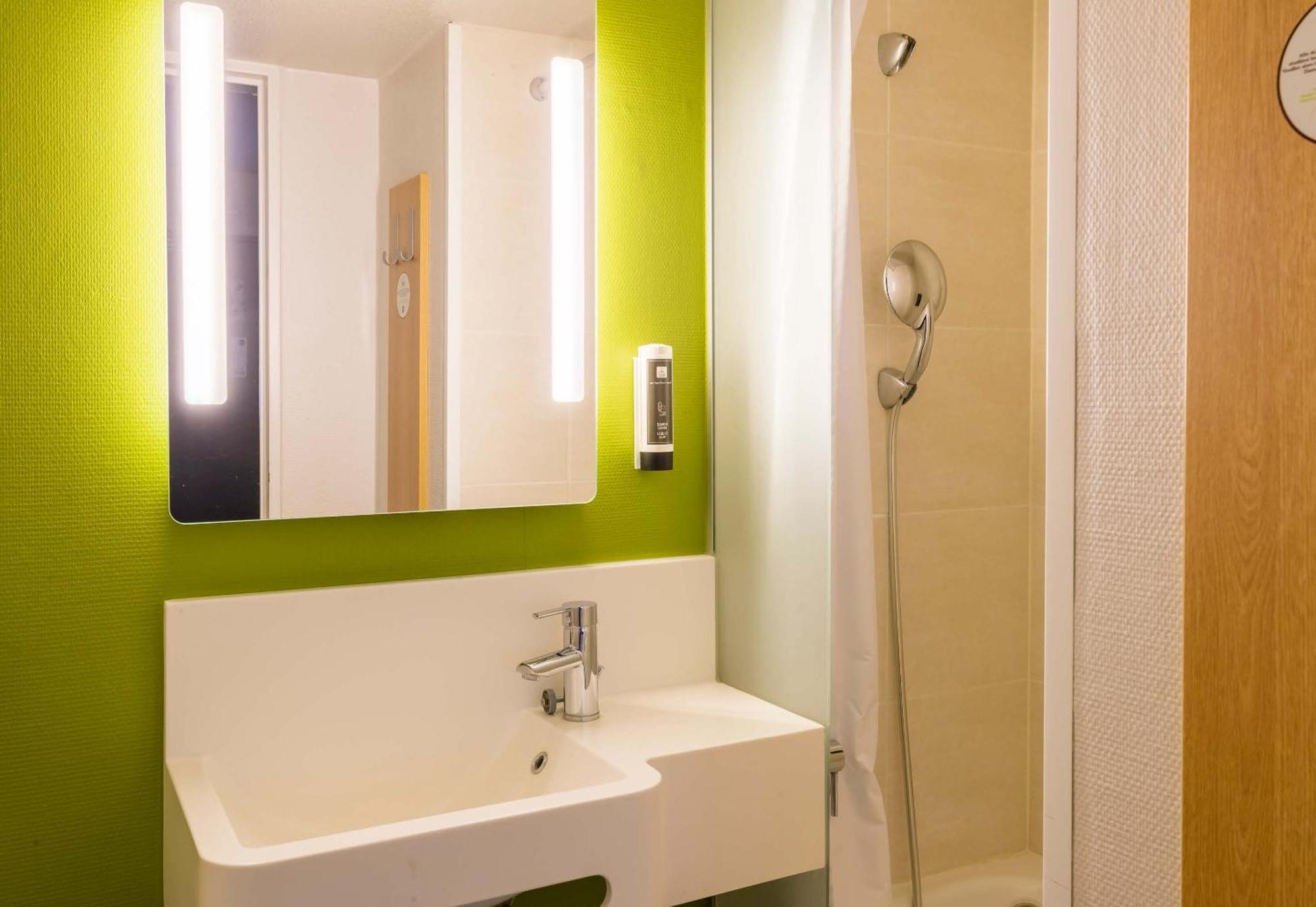 B&B Hotel Auxerre Bourgogne Монето Екстер'єр фото